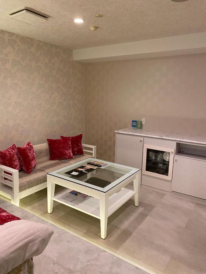 Hotel Regent (Adults Only) Nagoya Bagian luar foto