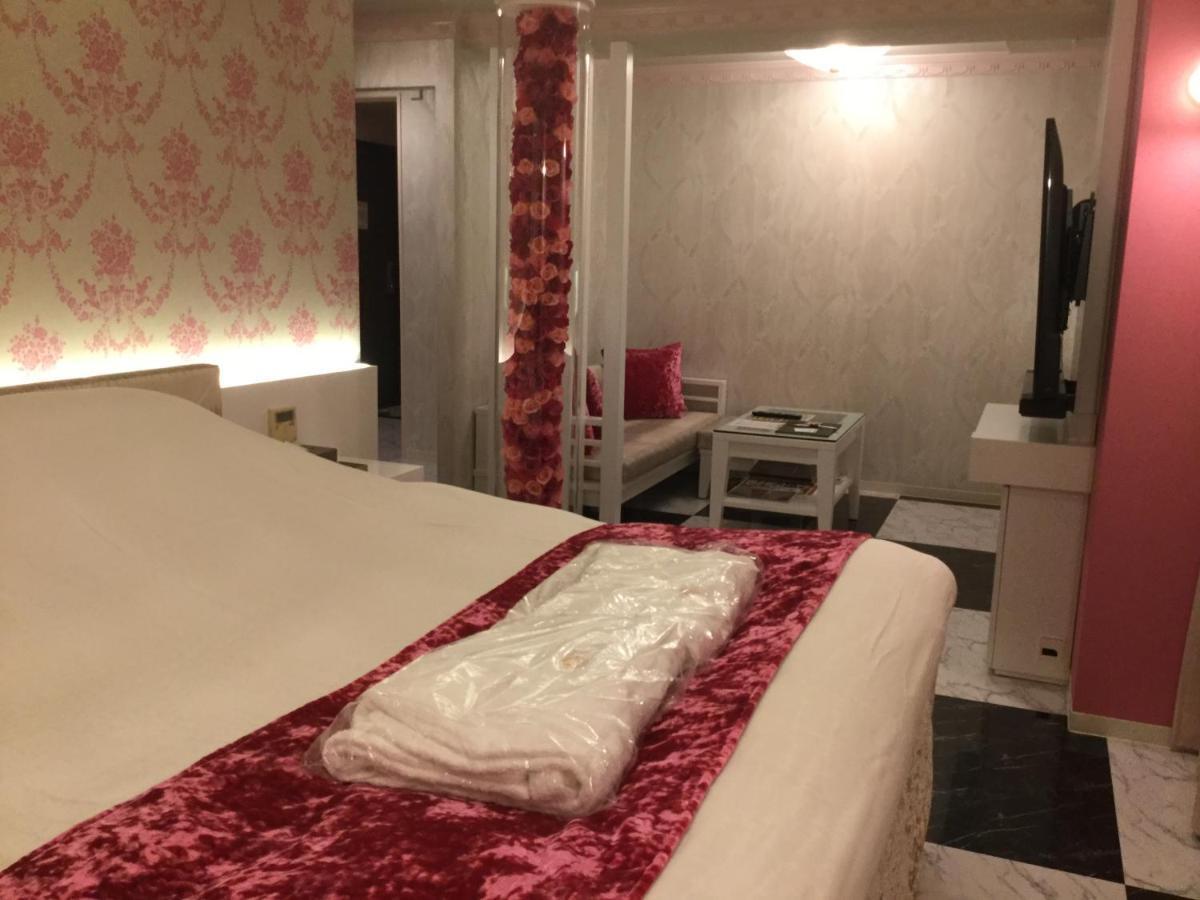 Hotel Regent (Adults Only) Nagoya Bagian luar foto