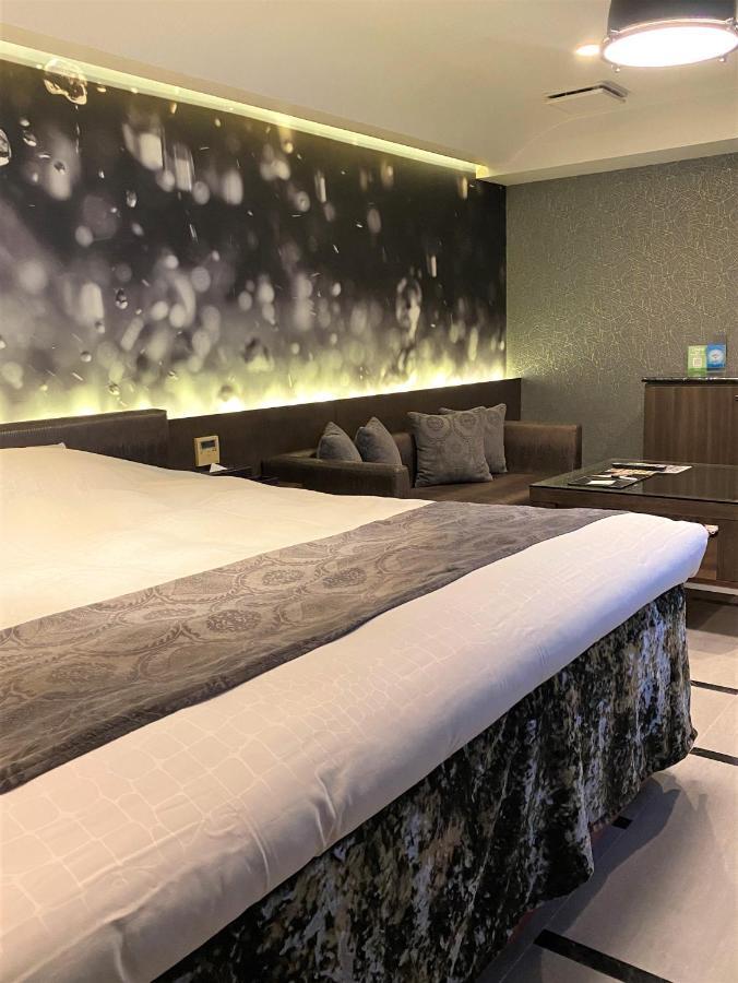 Hotel Regent (Adults Only) Nagoya Bagian luar foto